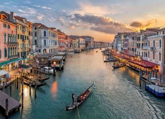 Kinh nghiệm du lịch Ý mùa thu, những điểm tham quan đẹp mê mẩn Kinh nghiệm du lịch Ý mùa thu, những điểm tham quan đẹp mê mẩn